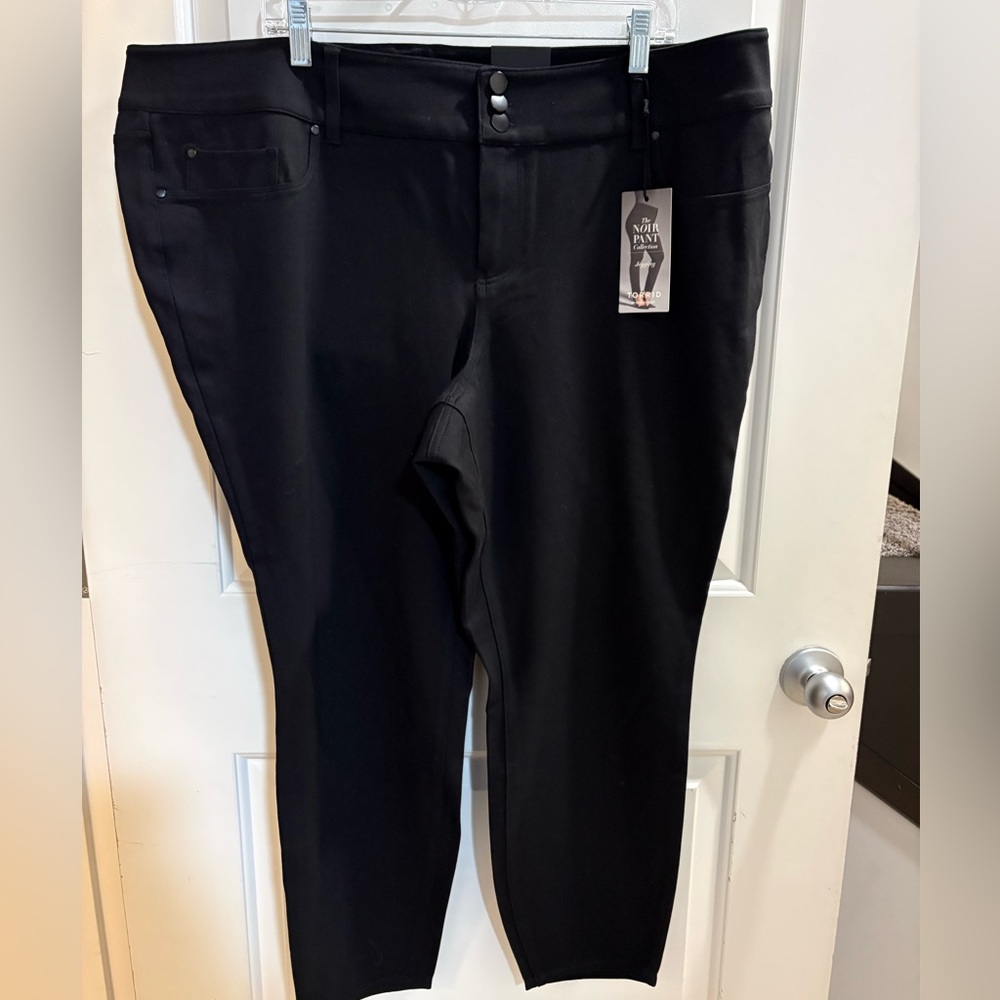Torrid Black Stretch Skinny Ponte Pants – Size 24 – New With Tags